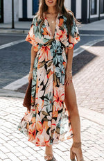 Maxi Jurk met V-hals en Bloemenprint - Maxi Dresses - Jurkjes.co