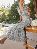 Maxi Jurk met V-hals en Bloemenprint - Maxi Dresses - Jurkjes.co