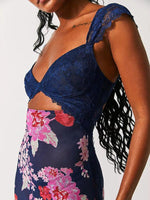 Maxi Jurk met V-hals en Bloemenprint - Maxi Dresses - Jurkjes.co