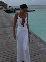 Maxi Jurk met V-hals en Cut-out Details - Maxi Dresses - Jurkjes.co