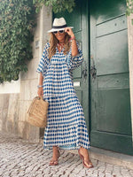 Maxi Jurk met V-hals en Geometrisch Patroon - Maxi Dresses - Jurkjes.co