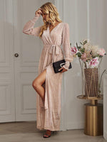 Maxi Jurk met V-hals en Hoge Split - Group2 - Jurkjes.co