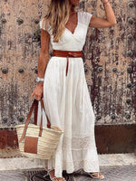 Maxi Jurk met V-hals en Kantdetails - Maxi Dresses - Jurkjes.co