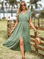 Maxi Jurk met V-hals en Knoopdetails - Group9 - Jurkjes.co