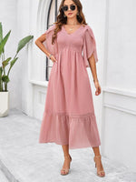 Maxi Jurk met V-hals en Luchtige Mouwen - Group5 - Jurkjes.co