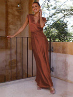 Maxi Jurk met V-hals en Luxe Stof - Group1 - Jurkjes.co