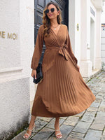 Maxi Jurk met V-hals en Plooirok - Maxi Dresses - Jurkjes.co