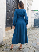 Maxi Jurk met V-hals en Plooirok - Maxi Dresses - Jurkjes.co