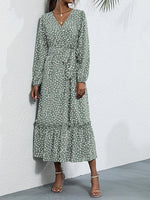 Maxi Jurk met V-hals en Stijlvol Design - Maxi Dresses - Jurkjes.co