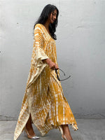 Maxi Jurk met V-hals en Tie-dye Patroon - Group8 - Jurkjes.co