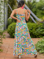 Maxi Jurk met V-hals en Tropenprint - Maxi Dresses - Jurkjes.co