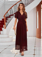 Maxi Jurk met V-hals en Wikkelontwerp - Maxi Dresses - Jurkjes.co