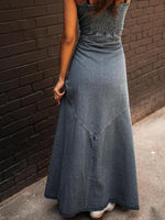 Maxi Jurk met Verweerd Denim en Knopen - Maxi Dresses - Jurkjes.co