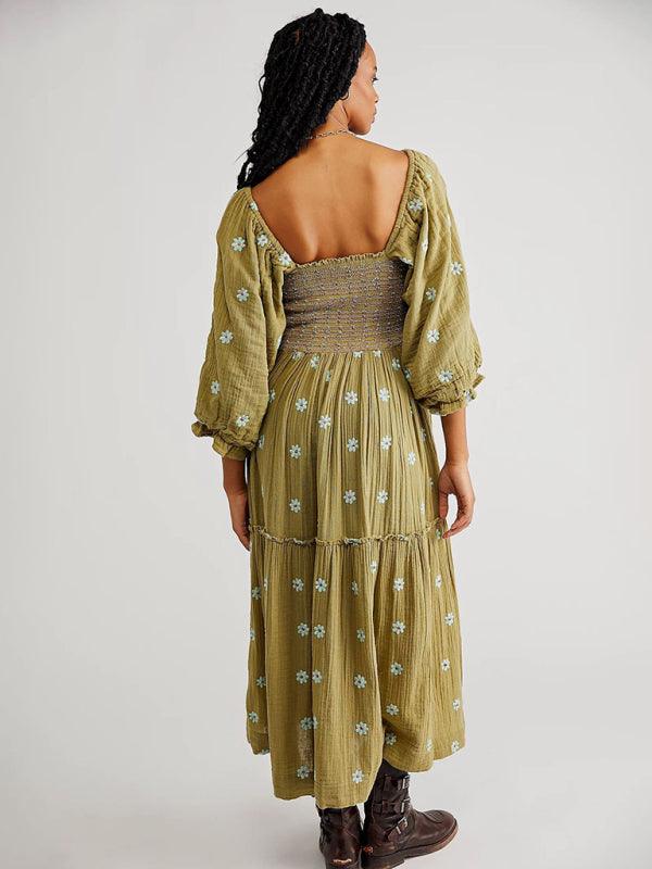 Maxi Jurk met Vierkante Hals en Geborduurde Details - Maxi Dresses - Jurkjes.co