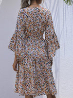 Midi Jurk met Bloemenprint en Gelaagde Rok - Mini Dresses - Jurkjes.co