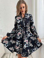 Midi Jurk met Bloemenprint en Knoopsluiting - Mini Dresses - Jurkjes.co