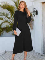 Midi Jurk met Chique Strikdetail - Maxi Dresses - Jurkjes.co