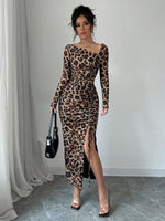 Midi Jurk met Dierenprint en Open Rug - Midi Dresses - Jurkjes.co