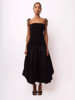 Midi Jurk met Halterhals en Uitlopende Rok - Midi Dresses - Jurkjes.co