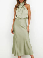 Midi Jurk met Halterhals in Effen Satijn - Maxi Dresses - Jurkjes.co