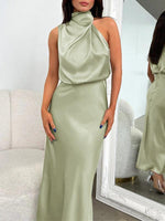 Midi Jurk met Halterhals in Effen Satijn - Maxi Dresses - Jurkjes.co