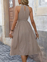 Midi Jurk met Halternek en Geometrisch Patroon - Group12 - Jurkjes.co