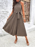 Midi Jurk met Hoge Hals en Geometrisch Patroon - Midi Dresses - Jurkjes.co