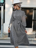 Midi Jurk met Hoge Hals en Geometrische Print - Group5 - Jurkjes.co