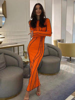 Midi Jurk met Hoge Hals en Golvende Strepen - Mini Dresses - Jurkjes.co