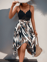 Midi Jurk met V-hals en Abstracte Print - Group3 - Jurkjes.co