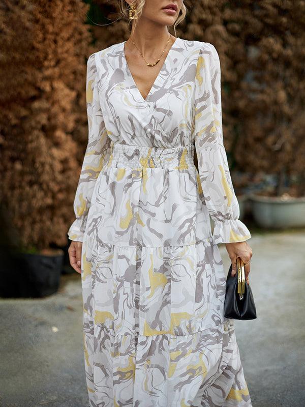 Midi Jurk met V-hals en Abstracte Print - Midi Dresses - Jurkjes.co