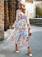 Midi Jurk met V-hals en Abstracte Print - Midi Dresses - Jurkjes.co