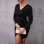 Midi Jurk met V-hals en Asymmetrische Zoom - Group10 - Jurkjes.co