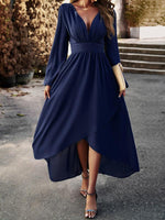 Midi Jurk met V-hals en Asymmetrische Zoom - Maxi Dresses - Jurkjes.co