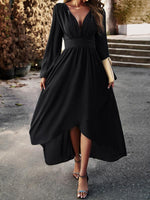 Midi Jurk met V-hals en Asymmetrische Zoom - Maxi Dresses - Jurkjes.co