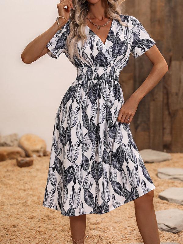 Midi Jurk met V-hals en Bladerenprint - Midi Dresses - Jurkjes.co
