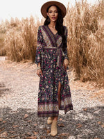 Midi Jurk met V-hals en Bloemenprint - Group11 - Jurkjes.co