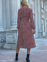 Midi Jurk met V-hals en Bloemenprint - Group11 - Jurkjes.co