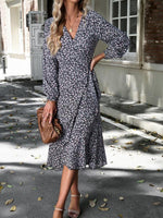 Midi Jurk met V-hals en Bloemenprint - Maxi Dresses - Jurkjes.co