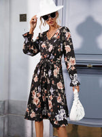 Midi Jurk met V-hals en Bloemenprint - Midi Dresses - Jurkjes.co