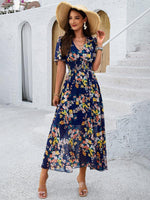 Midi Jurk met V-hals en Bloemenprint - Midi Dresses - Jurkjes.co