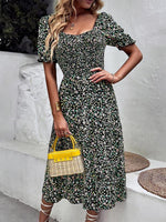 Midi Jurk met V-hals en Bloemenprint - Midi Dresses - Jurkjes.co