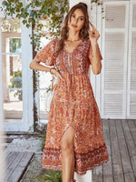 Midi Jurk met V-hals en Bloemenprint - Midi Dresses - Jurkjes.co