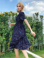 Midi Jurk met V-hals en Bloemenprint - Midi Dresses - Jurkjes.co