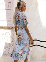 Midi Jurk met V-hals en Bloemenprint - Midi Dresses - Jurkjes.co