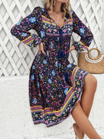 Midi Jurk met V-hals en Bloemenprint - Midi Dresses - Jurkjes.co