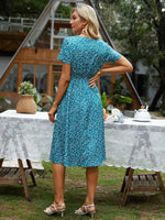 Midi Jurk met V-hals en Bloemenprint - Midi Dresses - Jurkjes.co