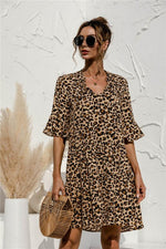 Midi Jurk met V-hals en Bloemenprint - Midi Dresses - Jurkjes.co