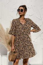 Midi Jurk met V-hals en Bloemenprint - Midi Dresses - Jurkjes.co