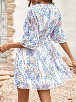 Midi Jurk met V-hals en Bloemenprint - Midi Dresses - Jurkjes.co